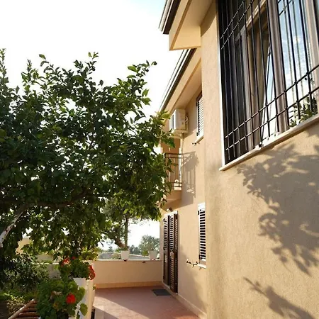 Casa Consiglia Apartment *